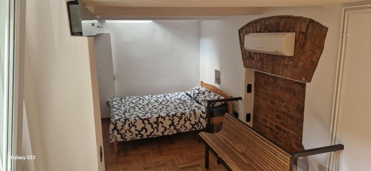 Micro Appartement Belgrado Buitenkant foto